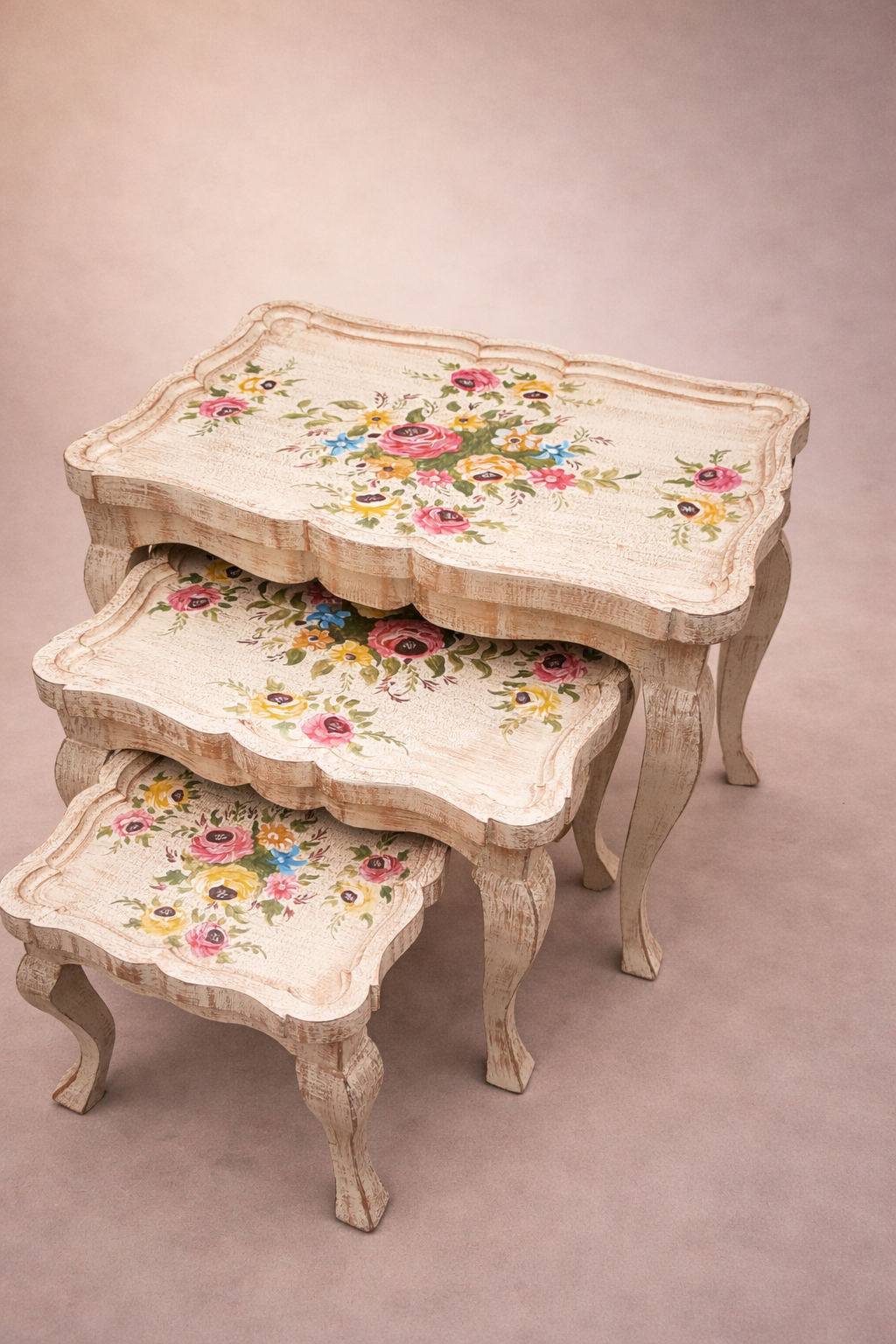 GUL-BAHAR NESTING TABLES