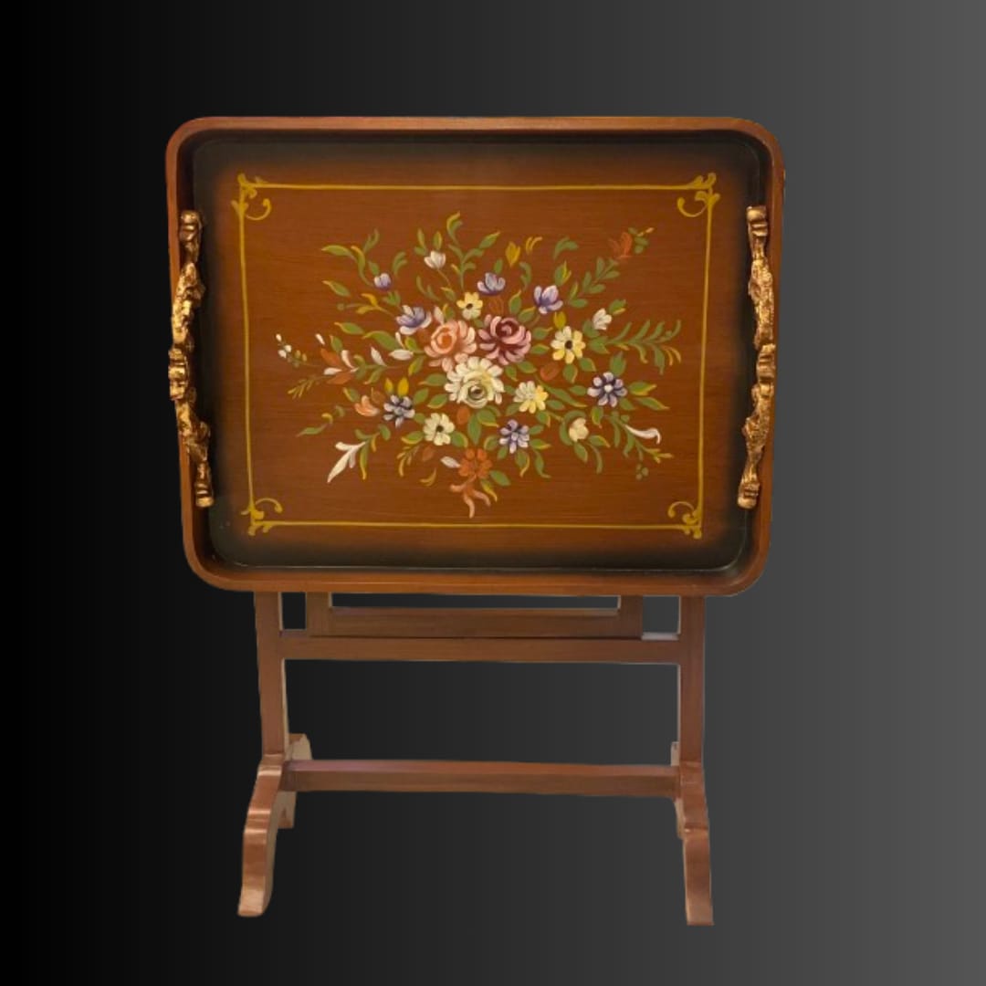 Maple Charm Tray Table