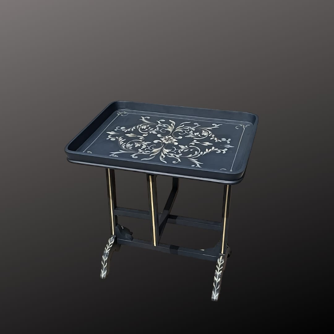 The Imperial Bloom Table