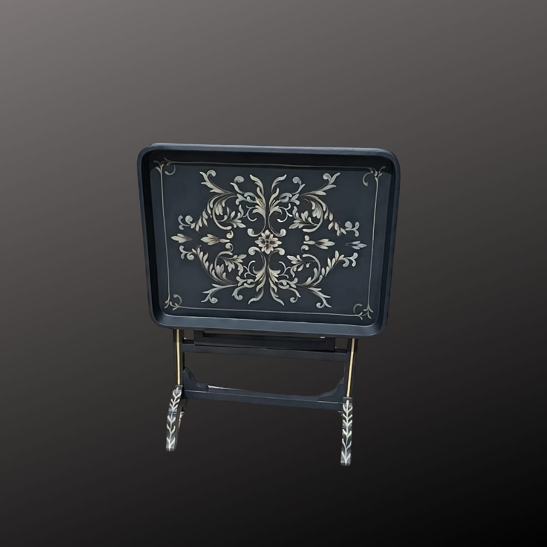 The Imperial Bloom Table